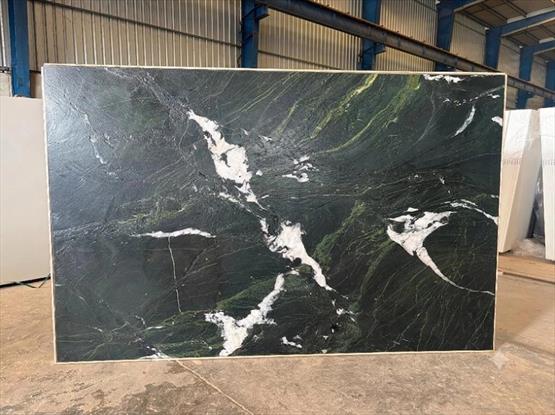 Avocado Crystal slab
